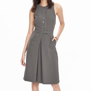Banana Republic Grey Button Down Pocket Dress 00P